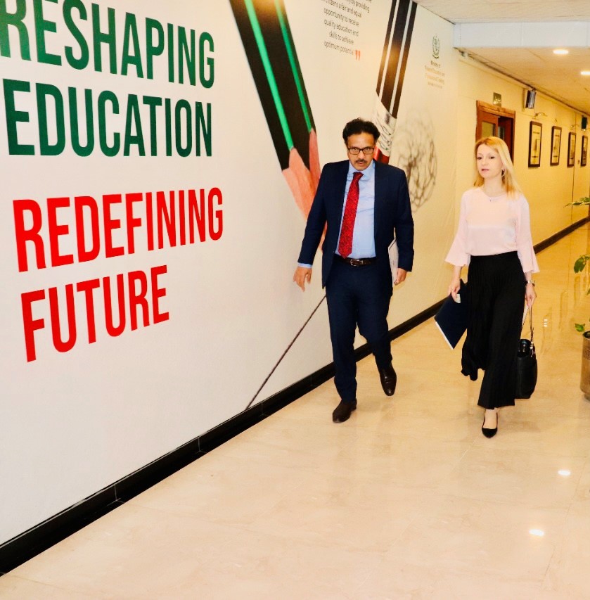 The Bulgarian Ambassador in Islamabad Irena Gancheva met the Federal Minister of Education and Professional Training of the Islamic Republic of Pakistan Rana Tanveer Hussain